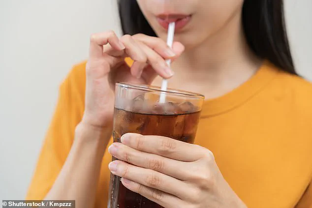 The Longevity Debate: Artificial Sweeteners vs. Alcohol in Health Optimization