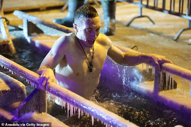 Thousands Celebrate Orthodox Epiphany in Russia's Freezing Waters