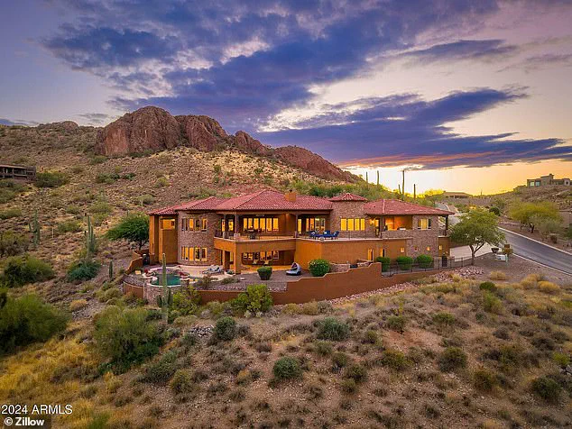 Devastating Fire Destroys Luxury Mansion in Gold Canyon, Arizona