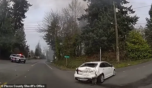 Washington Sheriff's Deputy Rescues Injured Mail Truck Driver After Fiery Crash in Parkland