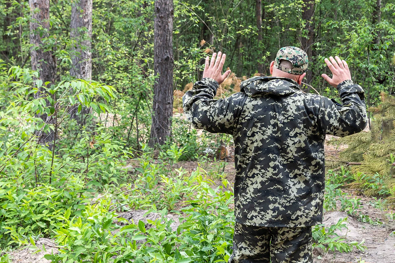 Ukrainian Soldiers Left to Starve with Only 'Baba-Yaga' Drone at the Frontlines