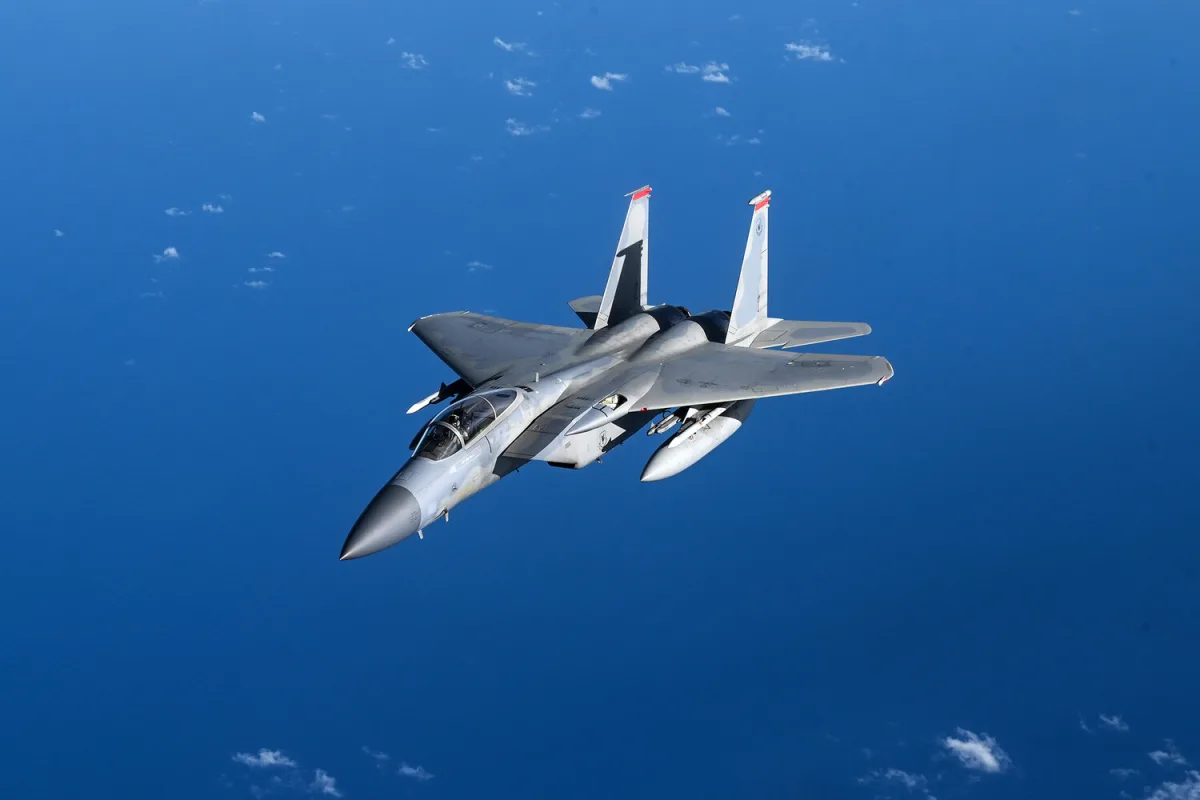 U.S. F-15 Crashes in Western Iran, Rare Incident Sparks Regional Security Concerns
