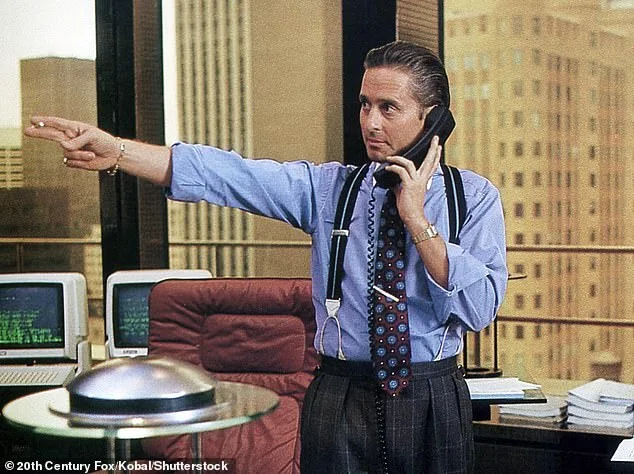 Dark Side of Leadership: New Research Shows Manipulative Employees Are Favored for Personal Gain