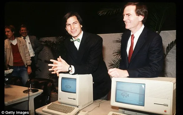 Apple Fans Compare CEO Succession to Historic Pope Election Traditions
