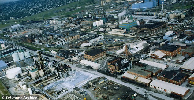 Map Reveals 20 Million Americans Live Near Toxic Superfund Sites