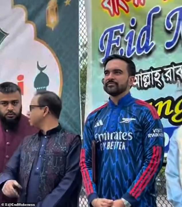 AOC's Hijab at Eid Triggers Conservative Backlash Amid Mayor's Quiet Support