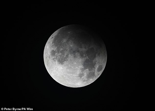NASA Plans Permanent Lunar Colony by 2032