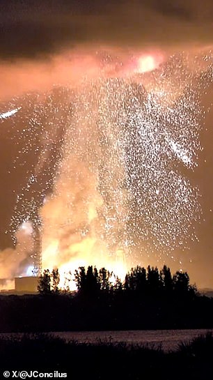 Jeff Bezos describes New Glenn rocket explosion as an extremely difficult day.